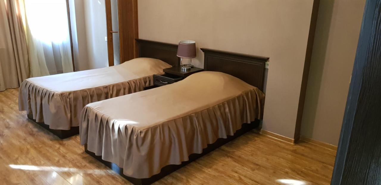Ruzan Hotel Ijevan Exterior foto